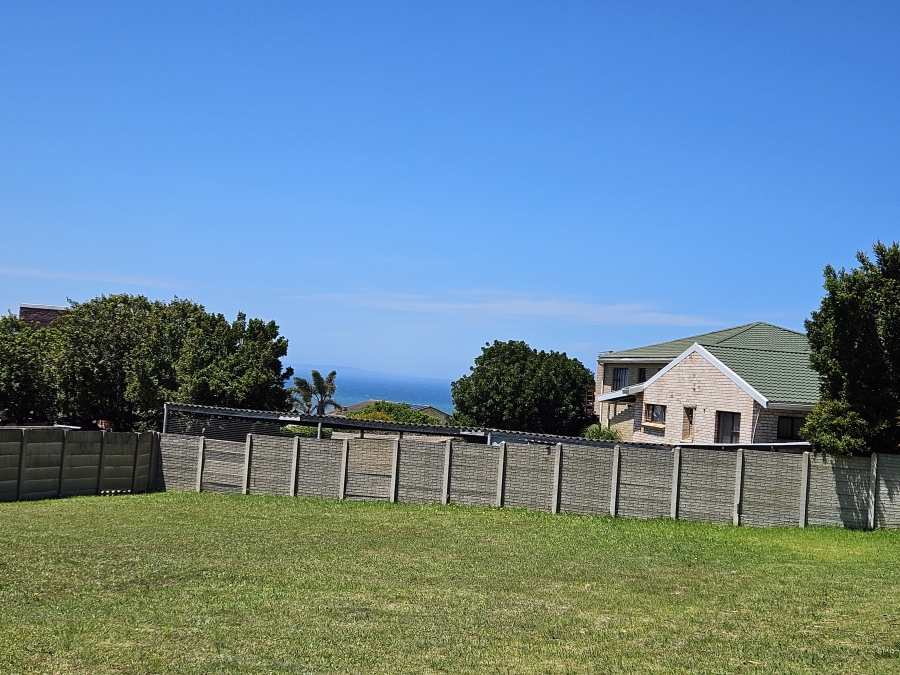 0 Bedroom Property for Sale in Wavecrest Eastern Cape